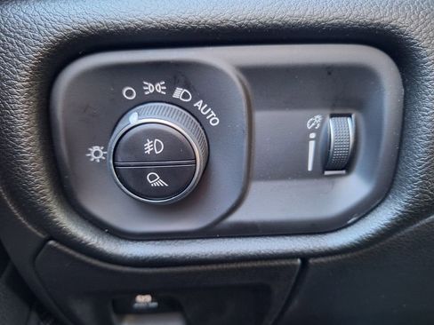 New 2026 RAM 1500 Express image 12