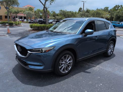 Used 2019 MAZDA CX-5 Grand Touring w/ GT Premium Package FWD image 8
