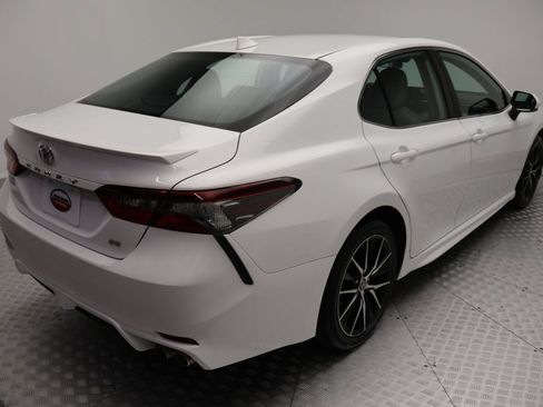 Certified 2023 Toyota Camry SE FWD image 8