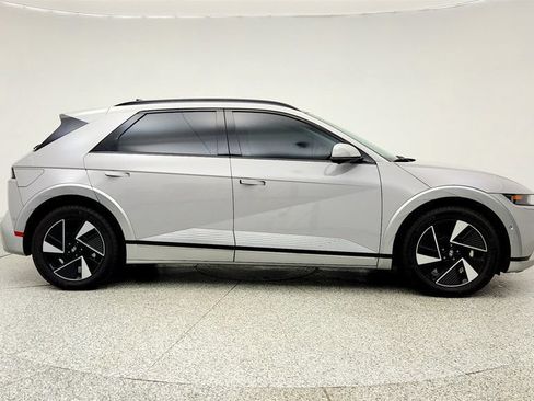 Used 2025 Hyundai Ioniq 5 Limited RWD image 4
