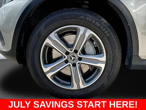 Used 2019 Mercedes-Benz GLC 300 4MATIC w/ Premium Package image 42