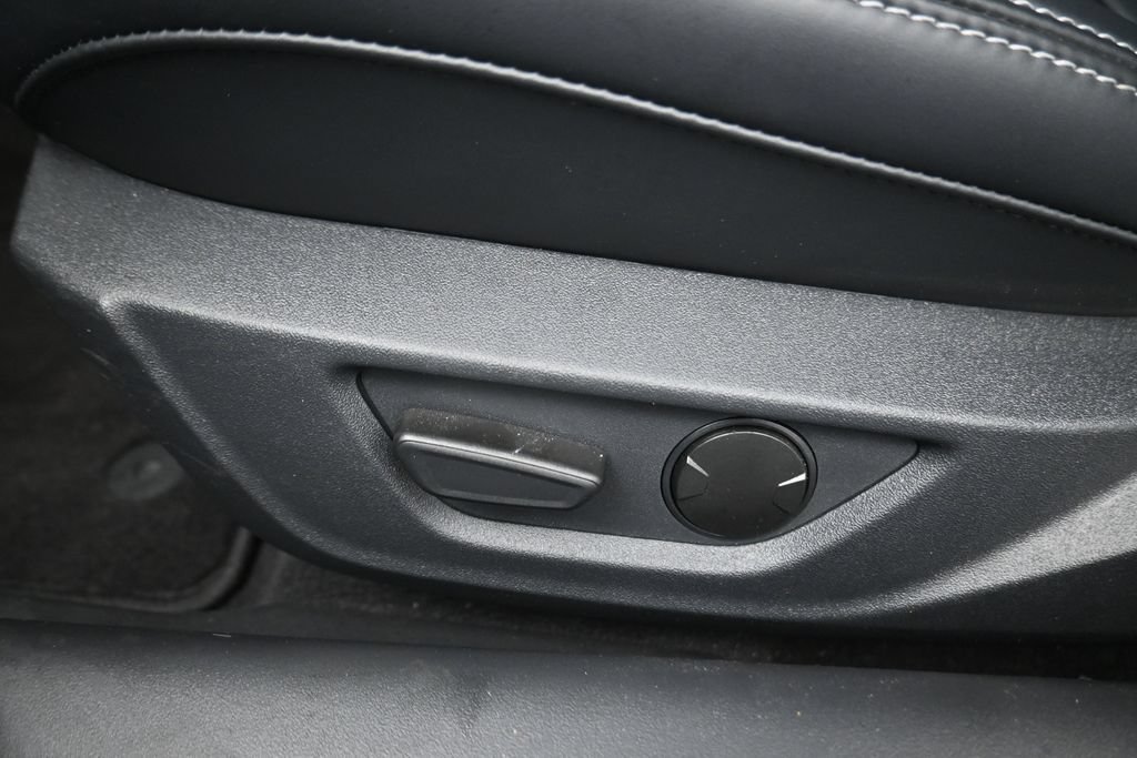 Used 2025 Ford Mustang GT Premium RWD image 7