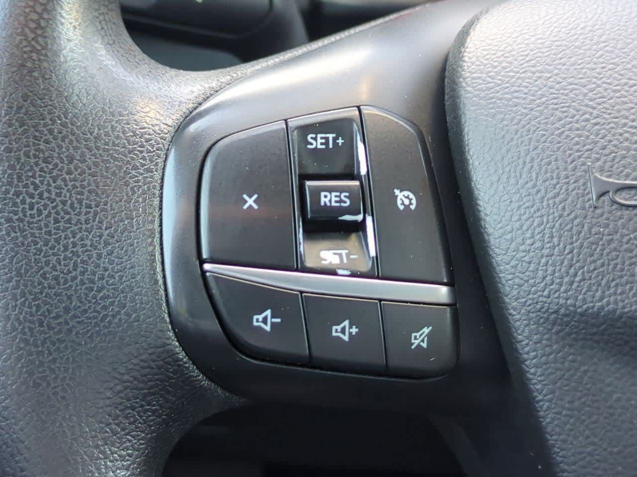 Used 2020 Ford Escape SE AWD/4WD image 22