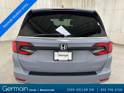 Used 2023 Honda Odyssey Sport image 8