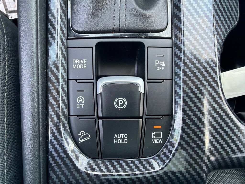Used 2020 Hyundai Santa Fe Limited AWD/4WD image 13