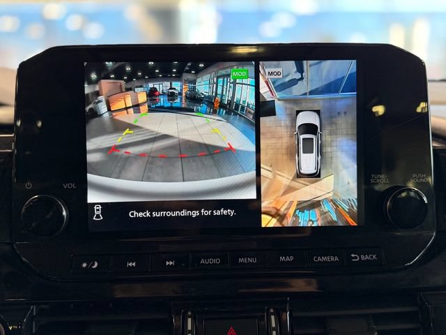 Used 2022 Nissan Pathfinder SL AWD/4WD image 31