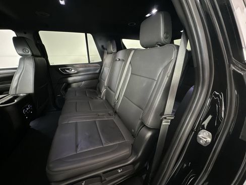 Used 2023 Chevrolet Tahoe LT w/ Luxury Package AWD/4WD image 23
