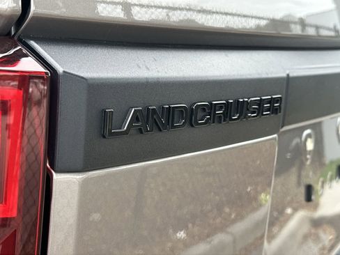 Used 2025 Toyota Land Cruiser 1958 AWD/4WD image 15