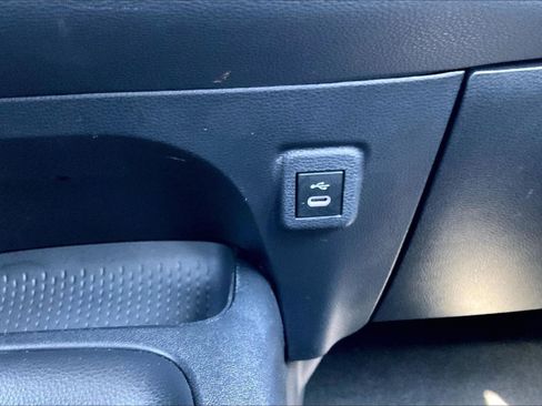 Used 2024 Toyota Corolla LE image 16