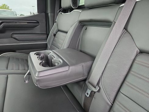 Used 2022 GMC Sierra 1500 AT4X AWD/4WD image 14