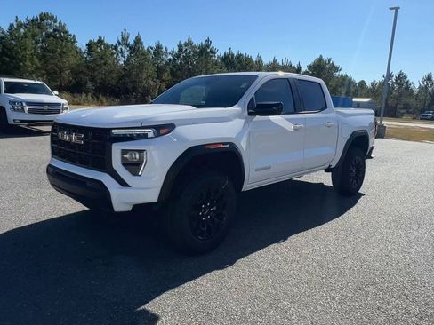 New 2026 GMC Canyon Elevation image 37