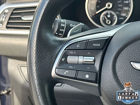 Used 2023 Genesis G70 2.0T image 24