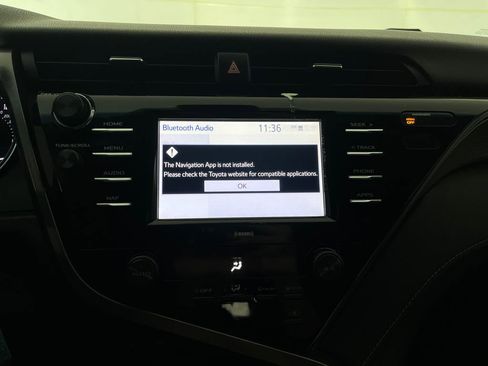 Used 2020 Toyota Camry SE FWD image 65