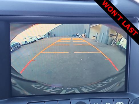 Used 2016 Chevrolet Corvette Z06 w/ 3LZ Preferred Equipment Group image 23