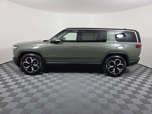 Used 2024 Rivian R1S Launch Edition AWD/4WD image 2