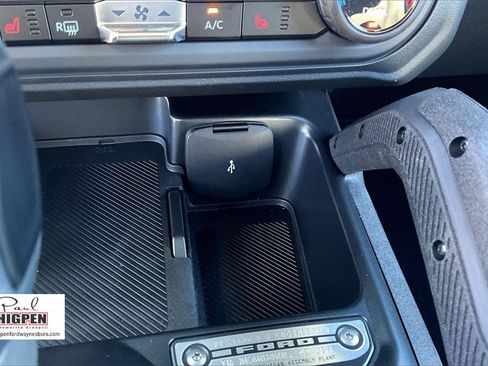 New 2025 Ford Bronco Outer Banks w/ Sasquatch Package image 22