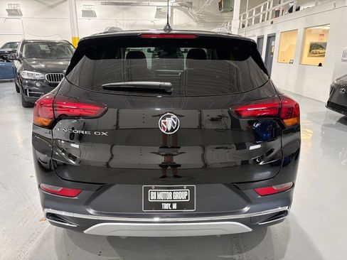 Used 2023 Buick Encore GX Essence w/ Experience Buick Package FWD image 6