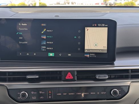 Certified 2025 Kia Sorento S w/ Panoramic Sunroof Package image 24