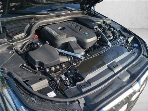 Certified 2024 BMW 530i w/ Premium Package RWD image 24