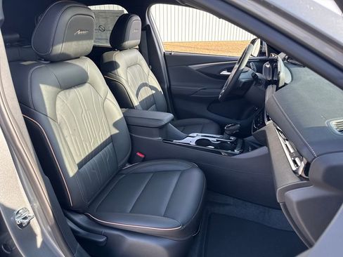 New 2026 Buick Envista Sport Touring FWD image 10