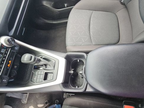 Certified 2025 Toyota RAV4 XLE AWD/4WD image 20