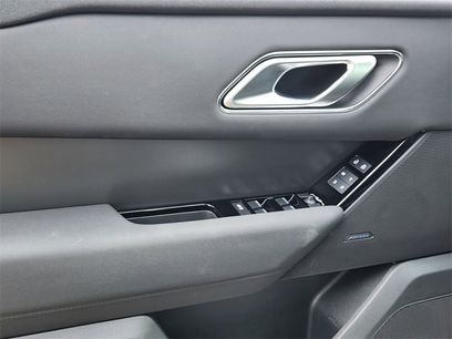 Used 2025 Land Rover Range Rover Velar Dynamic SE