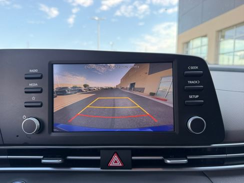 Certified 2023 Hyundai Elantra SEL FWD image 29