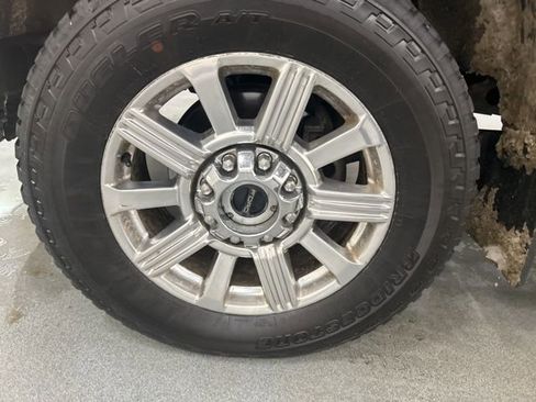 Used 2024 Ford F350 Limited w/ FX4 Off-Road Package image 30