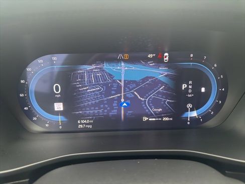 Certified 2025 Volvo XC40 B5 Plus image 19