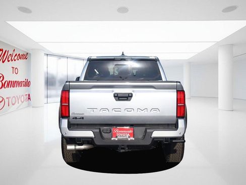 New 2025 Toyota Tacoma TRD Off-Road image 5