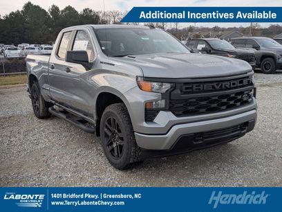 New 2026 Chevrolet Silverado 1500 Custom w/ Turbomax Blackout Package