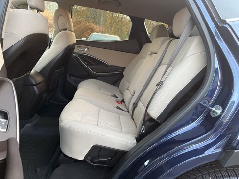 Used 2017 Hyundai Santa Fe Sport image 14