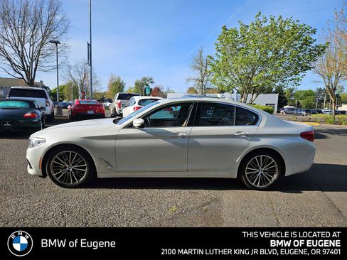 Used 2019 BMW 540i w/ Executive Package RWD image 6