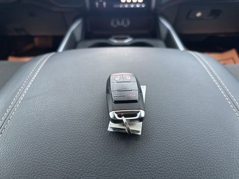 Used 2024 RAM 3500 Big Horn w/ Sport Appearance Package image 23