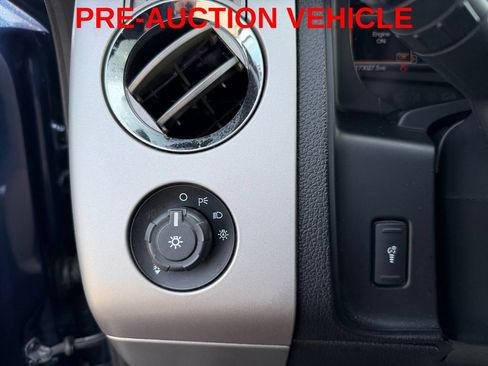 Used 2017 Ford Expedition Limited AWD/4WD image 26