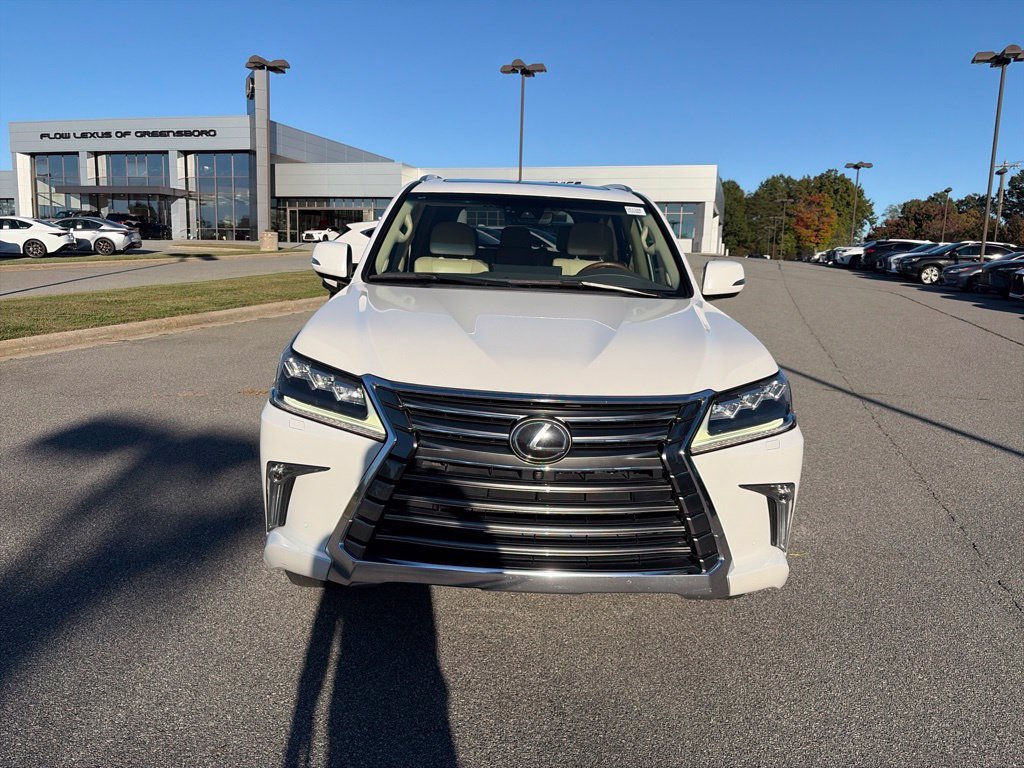 Used 2019 Lexus LX 570 4WD w/ Luxury Package image 6