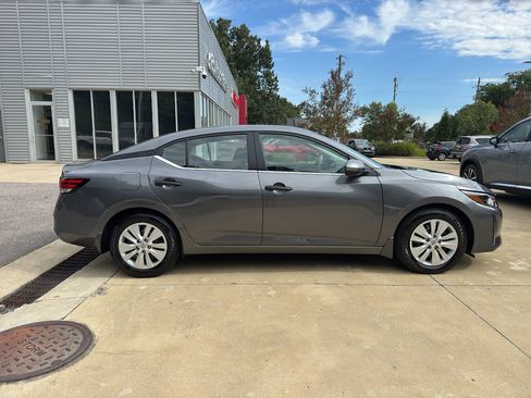 New 2025 Nissan Sentra S image 2