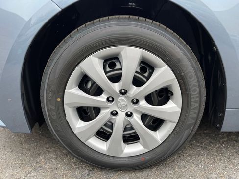 New 2026 Toyota Corolla LE FWD image 6