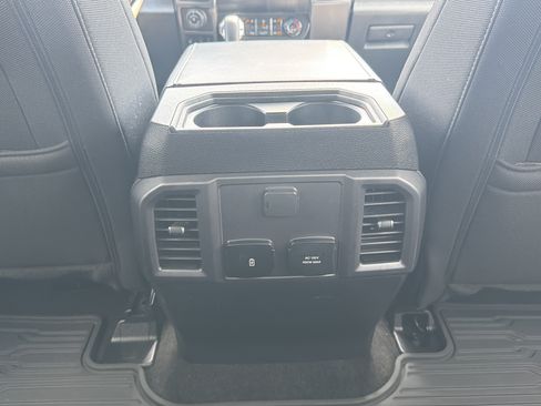 Used 2020 Ford F150 XLT w/ Equipment Group 302A Luxury AWD/4WD image 28
