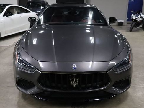 Used 2023 Maserati Ghibli Modena Q4 AWD/4WD image 9