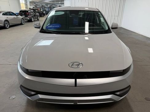 Used 2024 Hyundai Ioniq 5 SEL RWD image 8