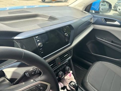Used 2023 Volkswagen Taos SE image 21