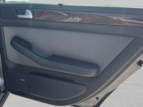 Used 2005 Audi allroad 2.7T image 21