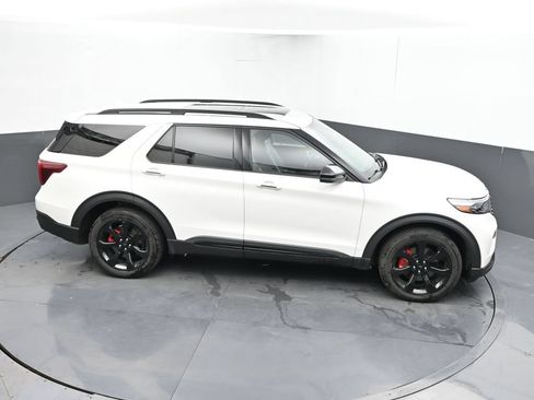 Used 2021 Ford Explorer ST w/ Equipment Group 401A AWD/4WD image 15