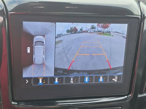 Used 2020 Chevrolet Traverse Premier w/ LPO, Floor Liner Package image 17