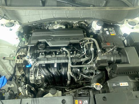 Used 2025 Hyundai Kona SEL FWD image 31