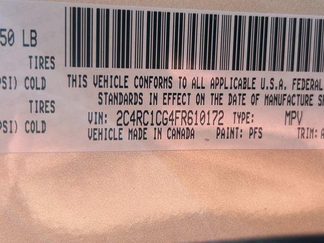 Used 2015 Chrysler Town & Country Touring-L w/ Driver Convenience Group FWD image 31