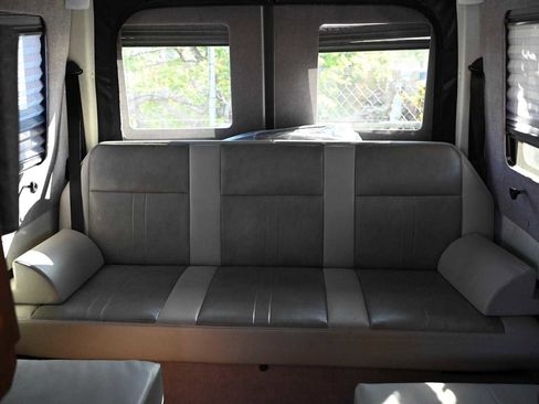 Used 2014 Mercedes-Benz Sprinter 3500 image 20