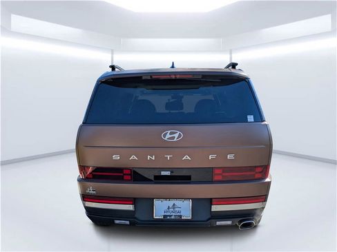 Certified 2024 Hyundai Santa Fe Limited image 4