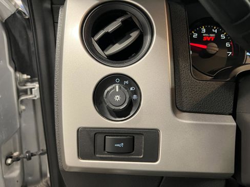 Used 2013 Ford F150 Raptor w/ Luxury Equipment Group image 15